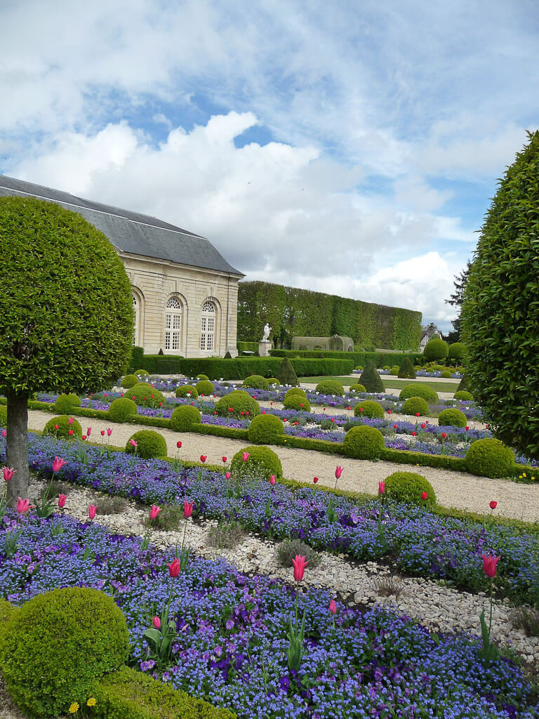 Jardin formel devant l'Orangerie du Parc de Sceaux, Hauts-de-Seine