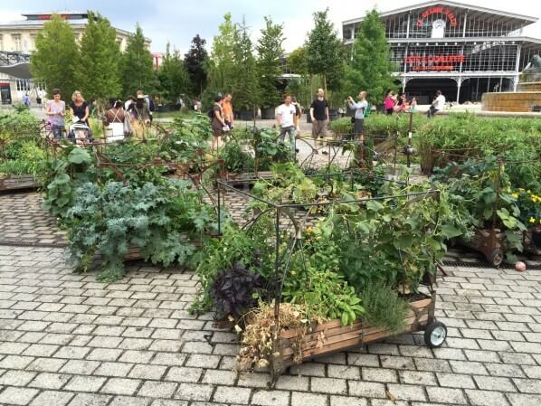 Carrés potagers, L'Aéroflorale II, L'Expédition Végétale, Compagnie La Machine, parc de la Villette, Paris 19e (75)