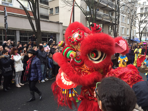 Lion, défilé du Nouvel an chinois, Paris 13e (75), février 2017