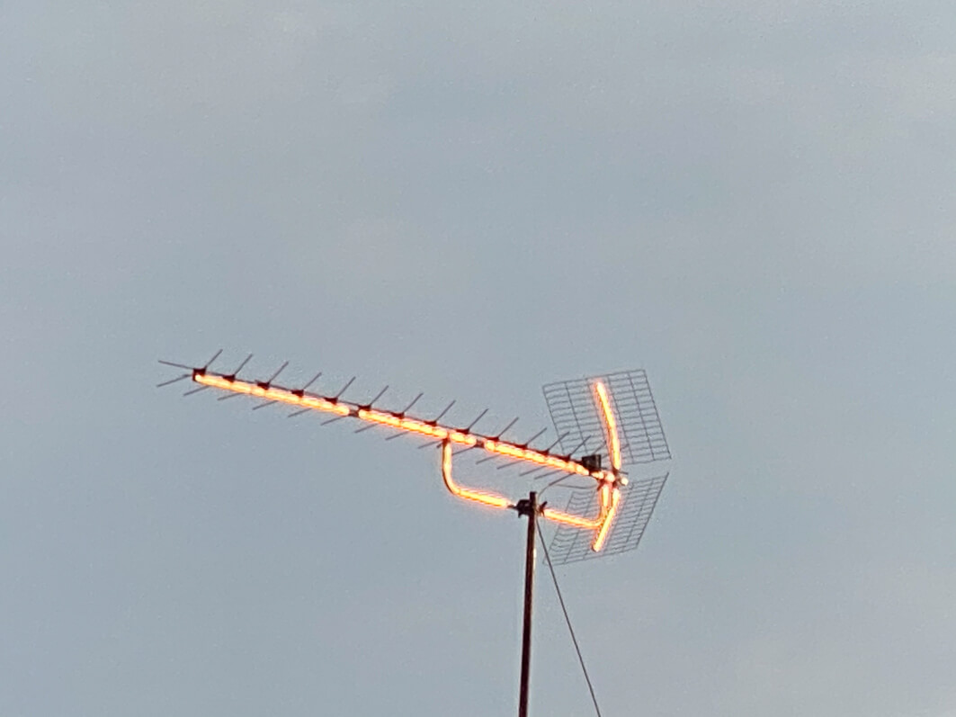 Lire la suite à propos de l’article Antenne rayonnante