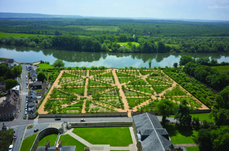 95-Vue sur le Potager-fruitier du château de La Roche-Guyon depuis le donjon © Emmanuelle Bouffé