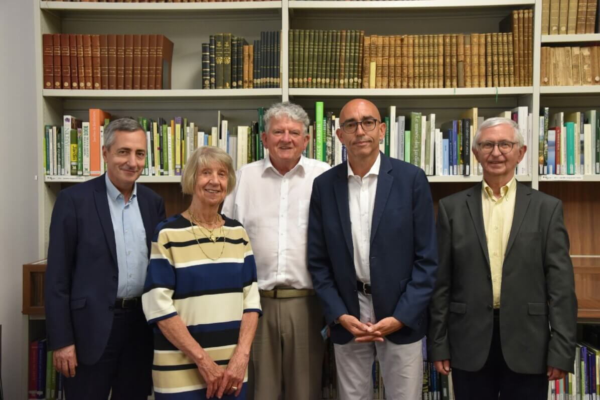 Lire la suite à propos de l’article Jean-Pierre Gueneau devient président de la Société Nationale d’Horticulture de France
